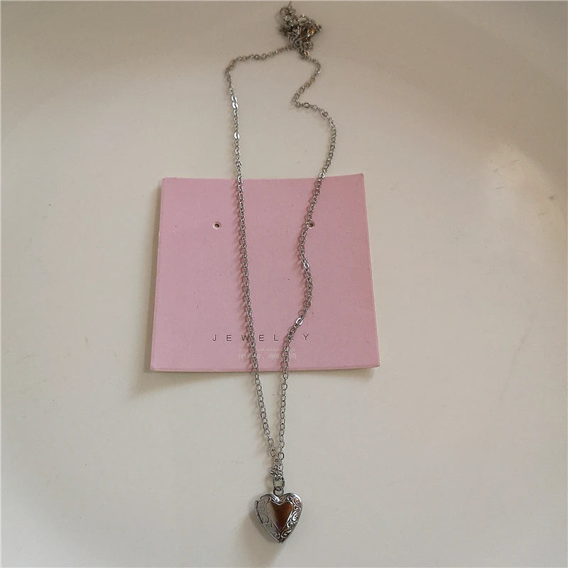 Aesthetic Heart Lockets Pendant