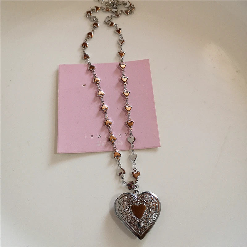 Aesthetic Heart Lockets Pendant