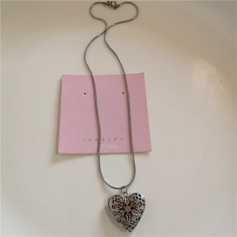 Aesthetic Heart Lockets Pendant